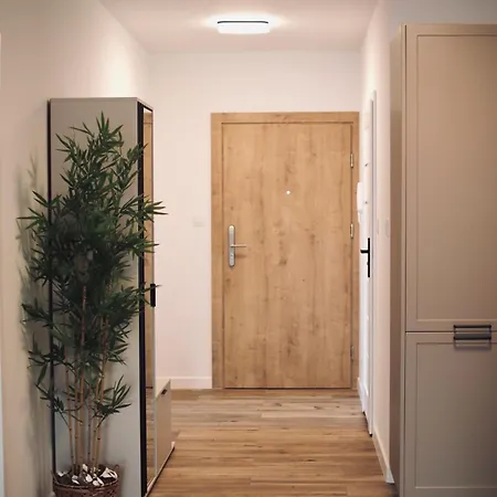 Apartment Garden *